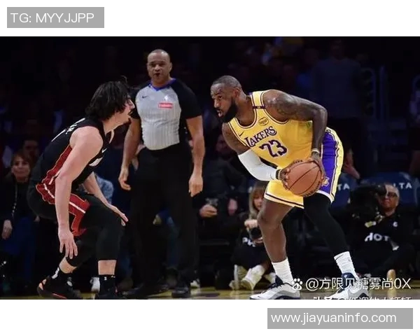 10月19日NBA常规赛老鹰对阵小牛精彩对决全场回顾与分析