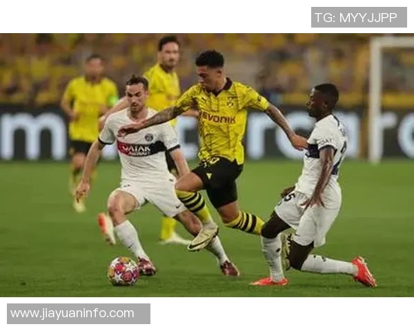多特蒙德与巴黎圣日耳曼精彩对决回放全景解析与赛后点评